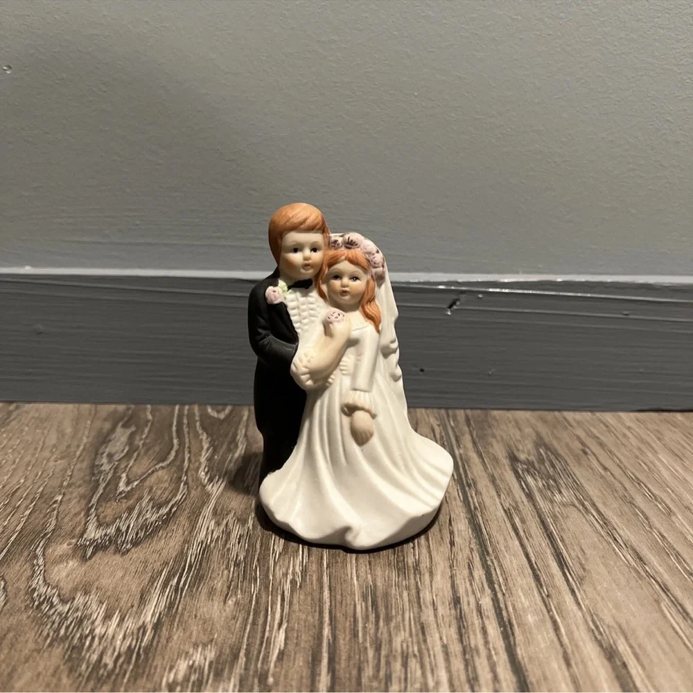 Vintage 1980s Wedding Cake Topper